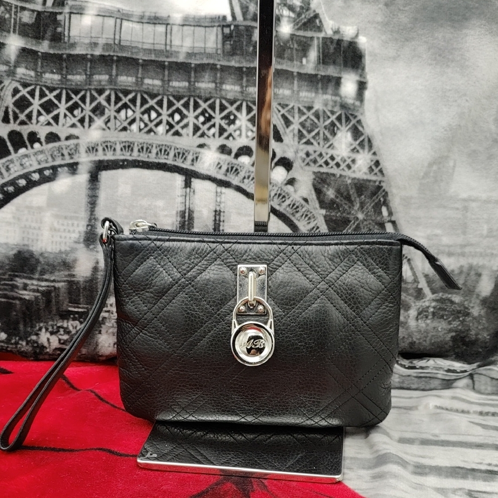 Audrey Brooke Leather Wristlet